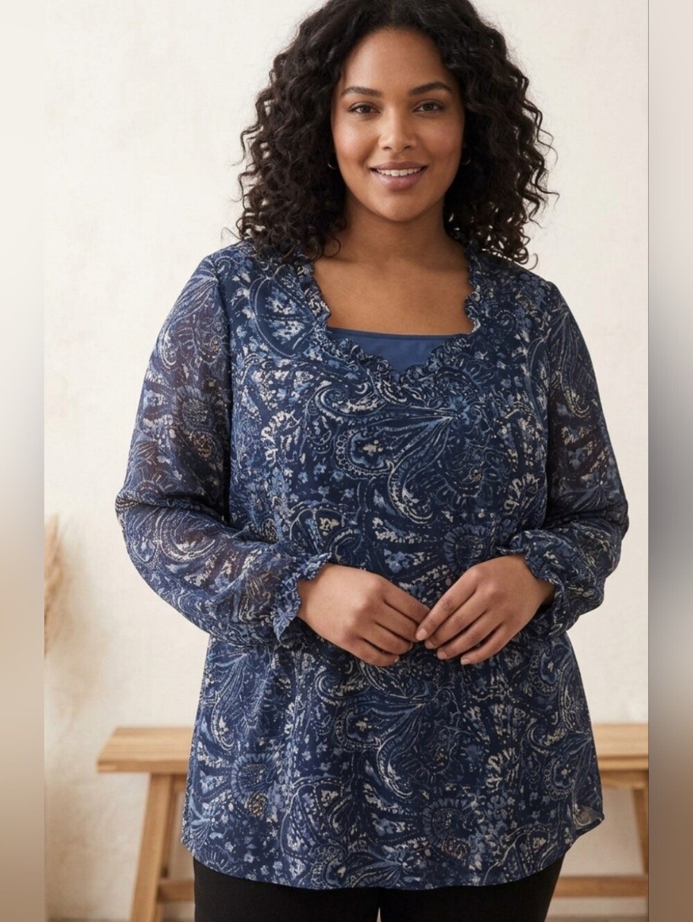 Fashion Bug Dark Romance Navy Blue Paisley Blouse Size 22/24 W/ Blue Tank Top